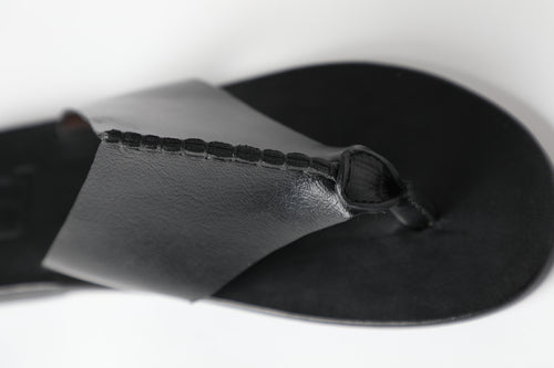 Black Slipper