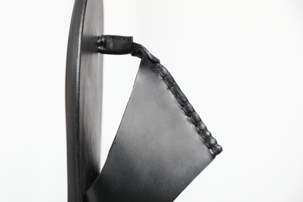 Black Slipper