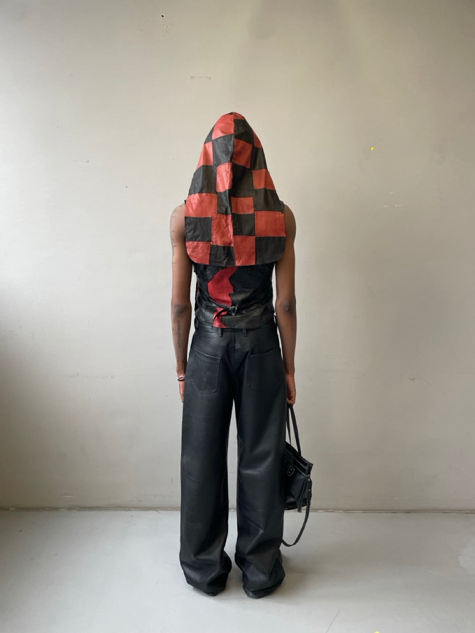 Look 10